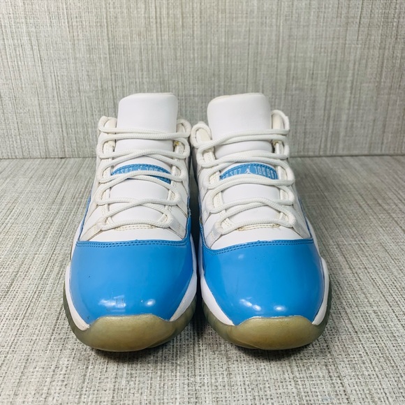 Nike Air Jordan 11 Retro Low UNC 2017 Size 8 - Picture 4 of 7
